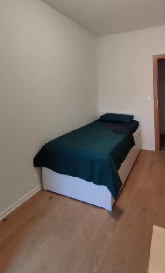 Komfortables Und Sauberes Zimmer Lipsia Esterno foto
